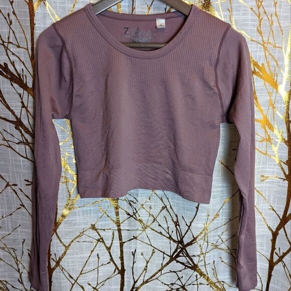 Zella crop long sleeve  - Picture 1 of 3